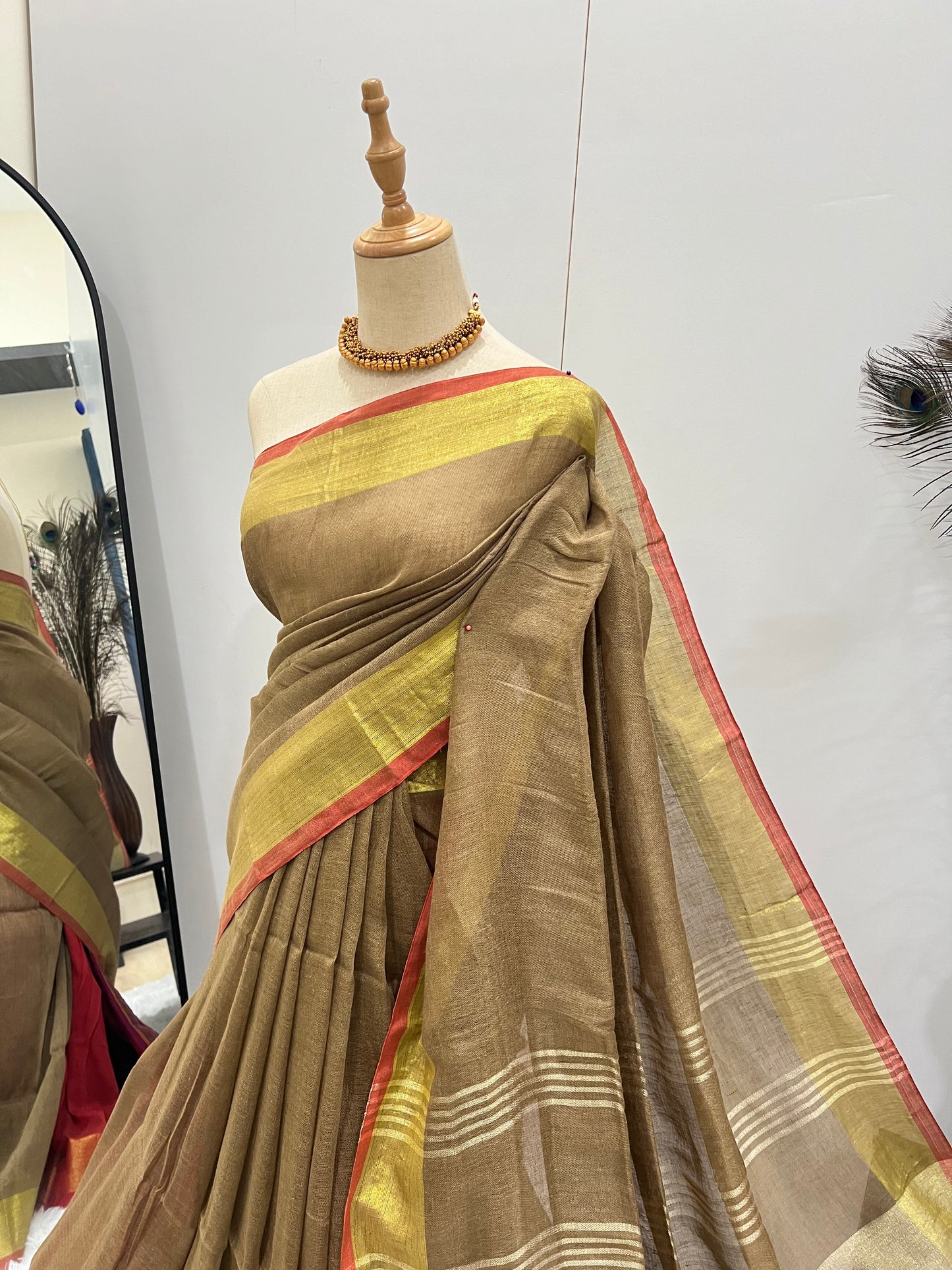 Linen Gold Zari - Khaki & Red