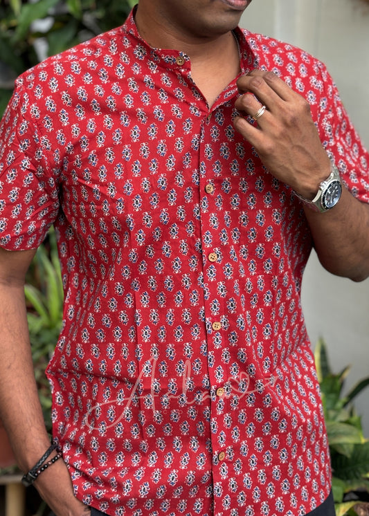 Men’s Red Block Printed Short Sleeve Shirt