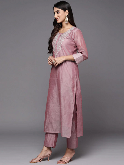 Zari Yoke Design Chanderi Silk Kurta With Trousers & Dupatta - Mauve