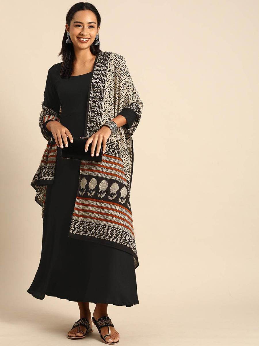 Black Rayon Solid Kurta with Dupatta