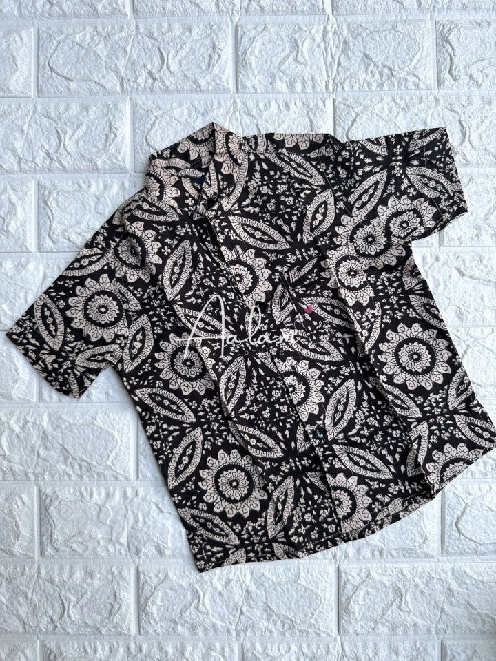 Men Short Sleeve Shirt - Black Printed