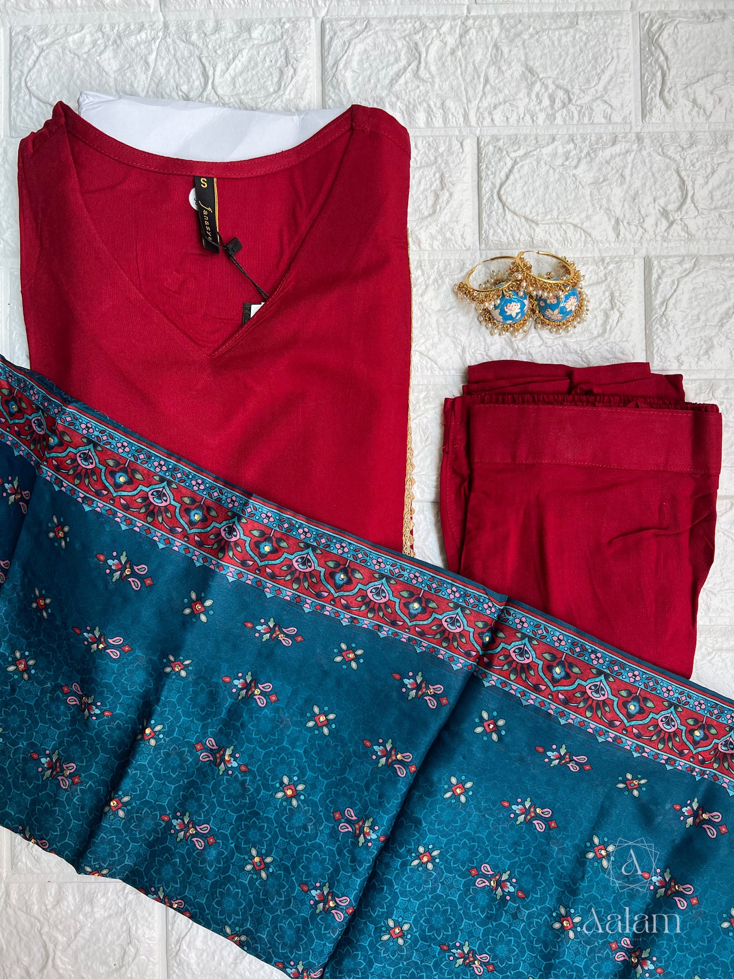 Maroon Rayon Kurta With Pant And Dupatta